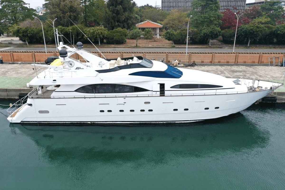 Azimut Jumbo 100 for sale