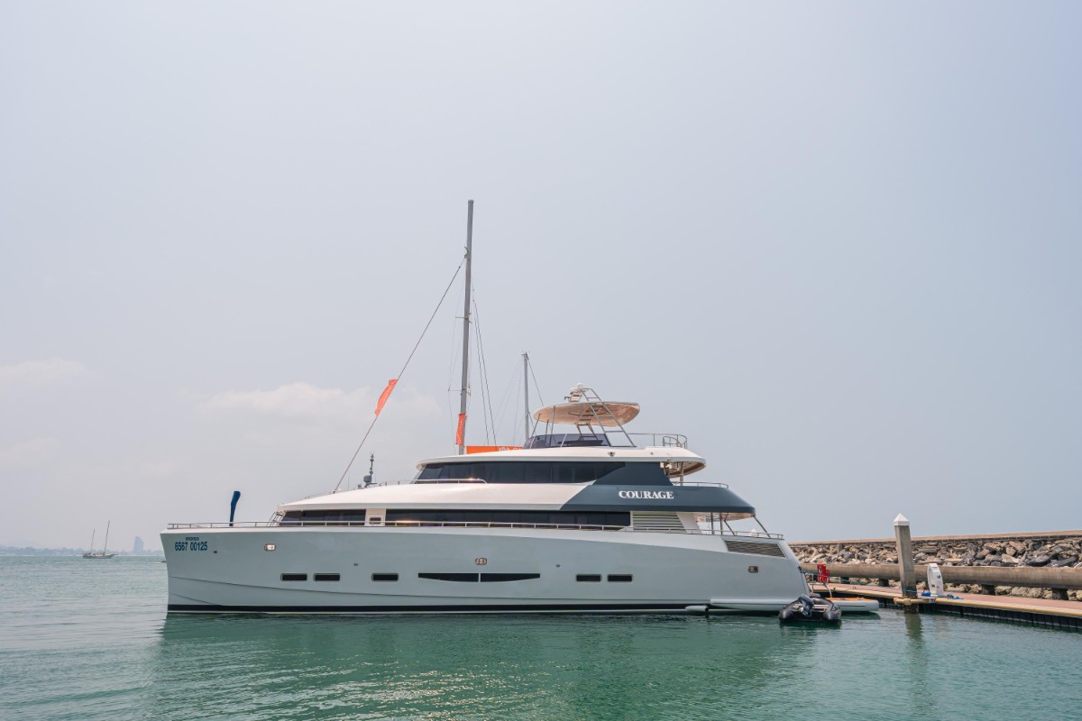 Courage 82 for sale