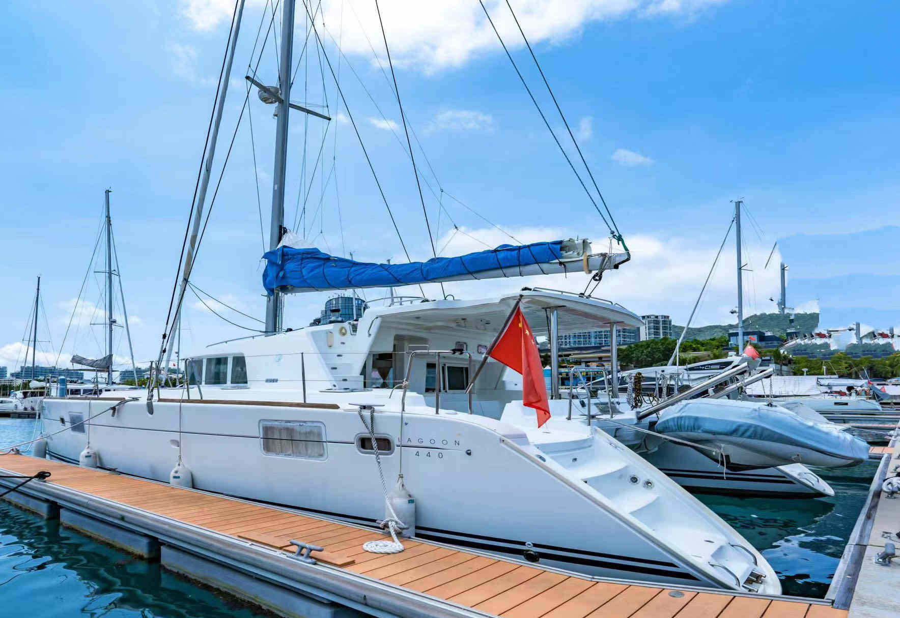 Lagoon 440 for sale
